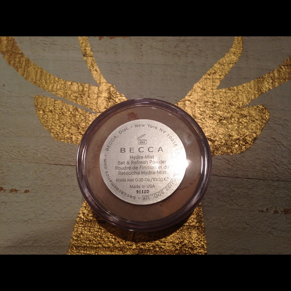 Hydra Mist Set and Refresh Powder - Picture 6 of 7